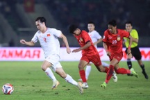 Văn Toàn: "Chiến thắng 4-1 trước Lào là kết quả chấp nhận được"