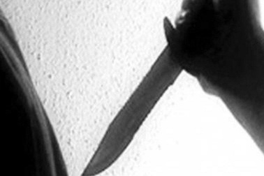 Đâm vợ trọng thương rồi tự tử