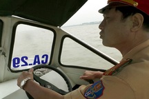 Xuyên đêm tìm tung tích nạn nhân vụ ném xác phi tang