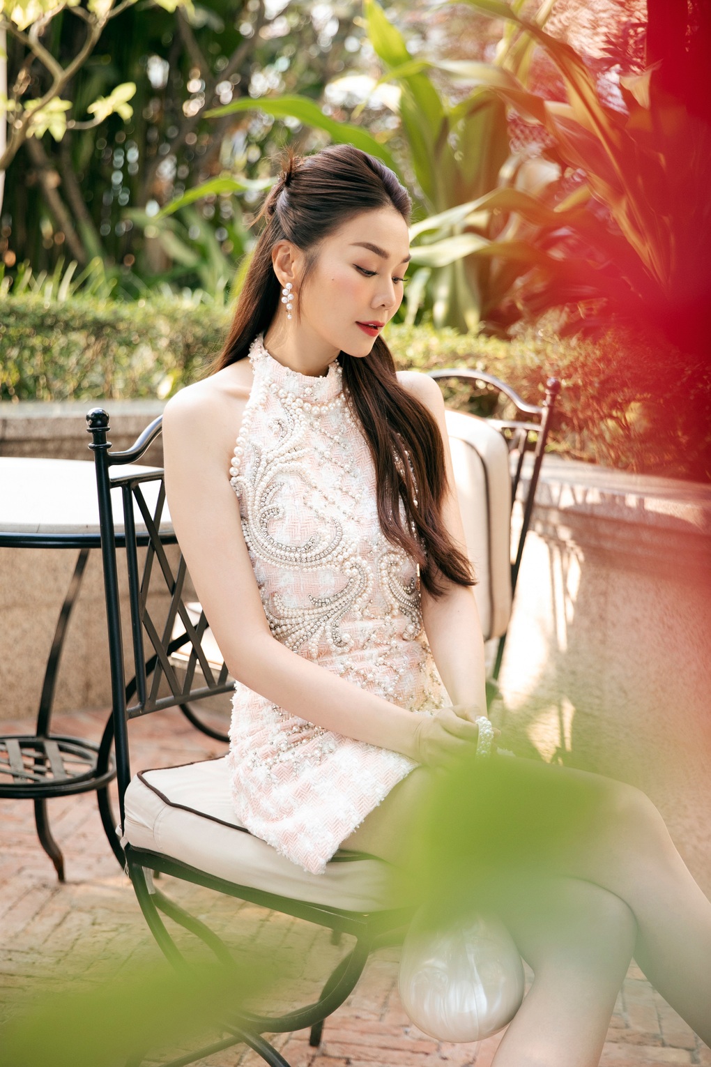 Thanh Hằng khoe chân dài 1,12m nổi bật giữa dàn hoa hậu, á hậu - 3 Thanh Hằng khoe chân dài 1,12m nổi bật giữa dàn hoa hậu, á hậu - 3