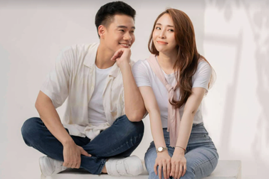 "Người tình" của Quỳnh Nga: 17 tuổi bán trà chanh đến mỹ nam màn ảnh 1m86