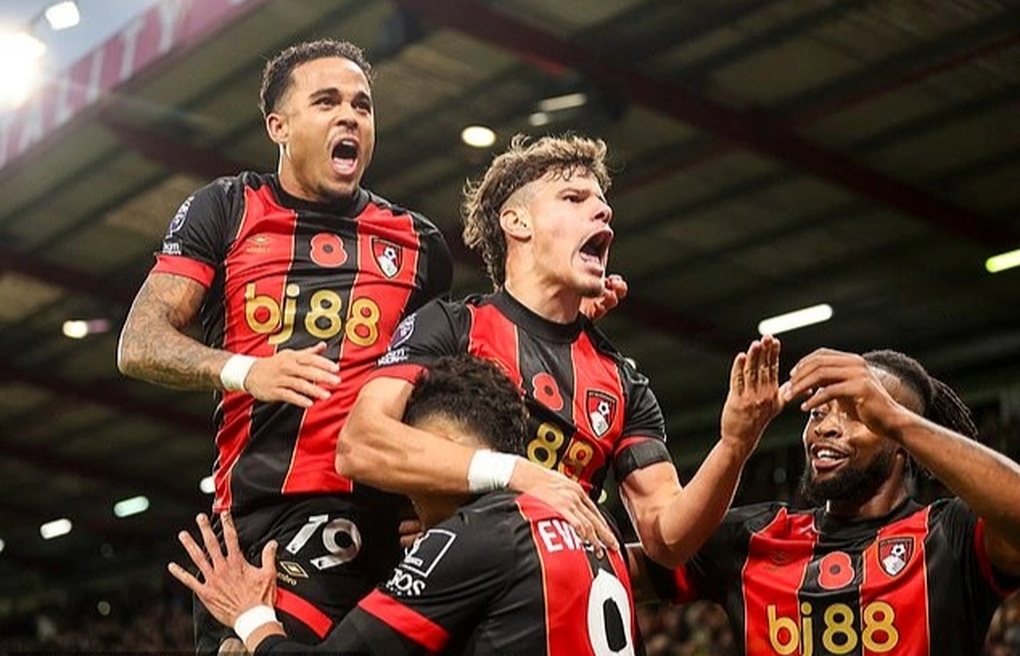 Pep Guardiola tiết lộ lý do khiến Man City thua sốc Bournemouth - 1 Pep Guardiola tiết lộ lý do khiến Man City thua sốc Bournemouth - 1