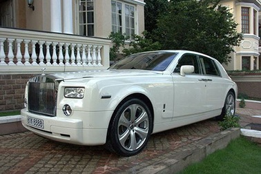 Chất chơi dân Tây Nguyên: Siêu xe và biển 'khủng'