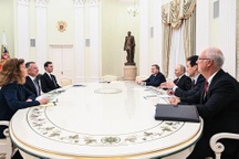 Tổng thống Putin chấp thuận một số đề xuất của Mỹ về hòa bình Ukraine