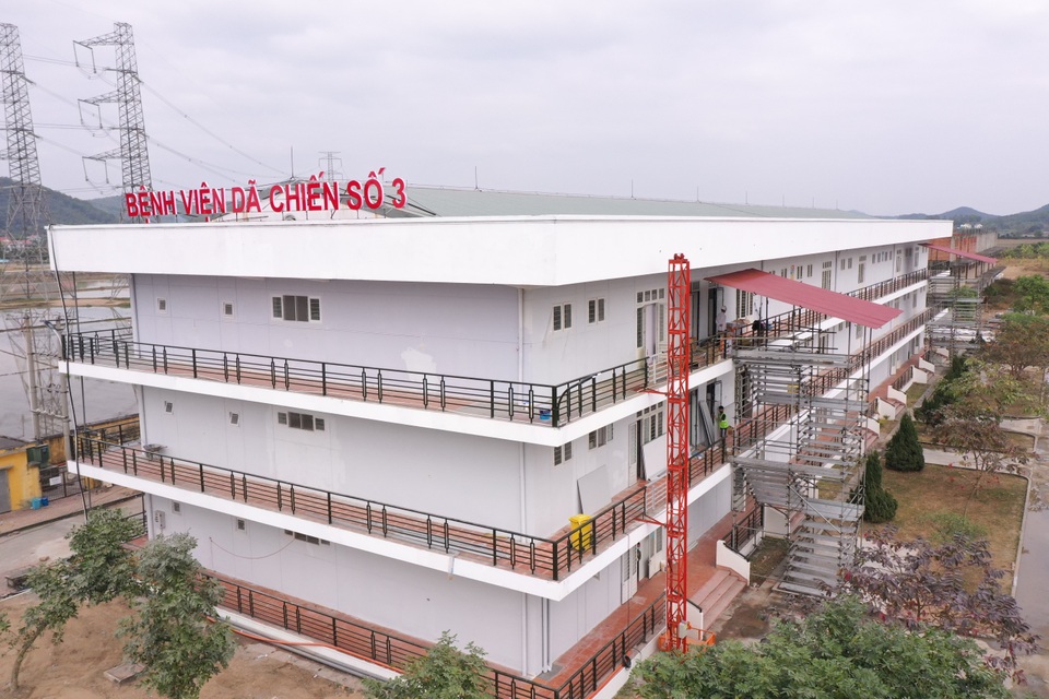 Hải Dương tiếp nhận bệnh viện dã chiến số 3, sẵn sàng đón bệnh nhân - 2 Hải Dương tiếp nhận bệnh viện dã chiến số 3, sẵn sàng đón bệnh nhân - 2