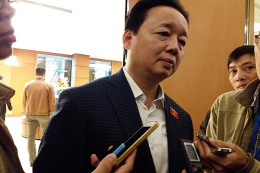 Bộ trưởng TN-MT nói về việc đổ 1,5 triệu m3 chất thải xuống biển