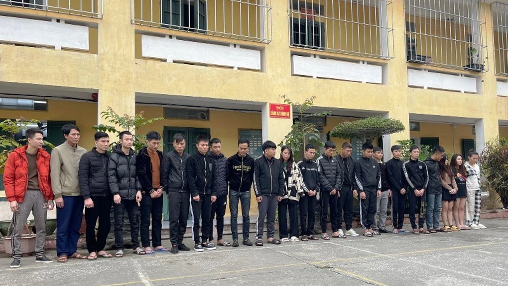 Giả danh công an, viện kiểm sát lừa đảo hơn 28 tỷ đồng - 1 Giả danh công an, viện kiểm sát lừa đảo hơn 28 tỷ đồng - 1