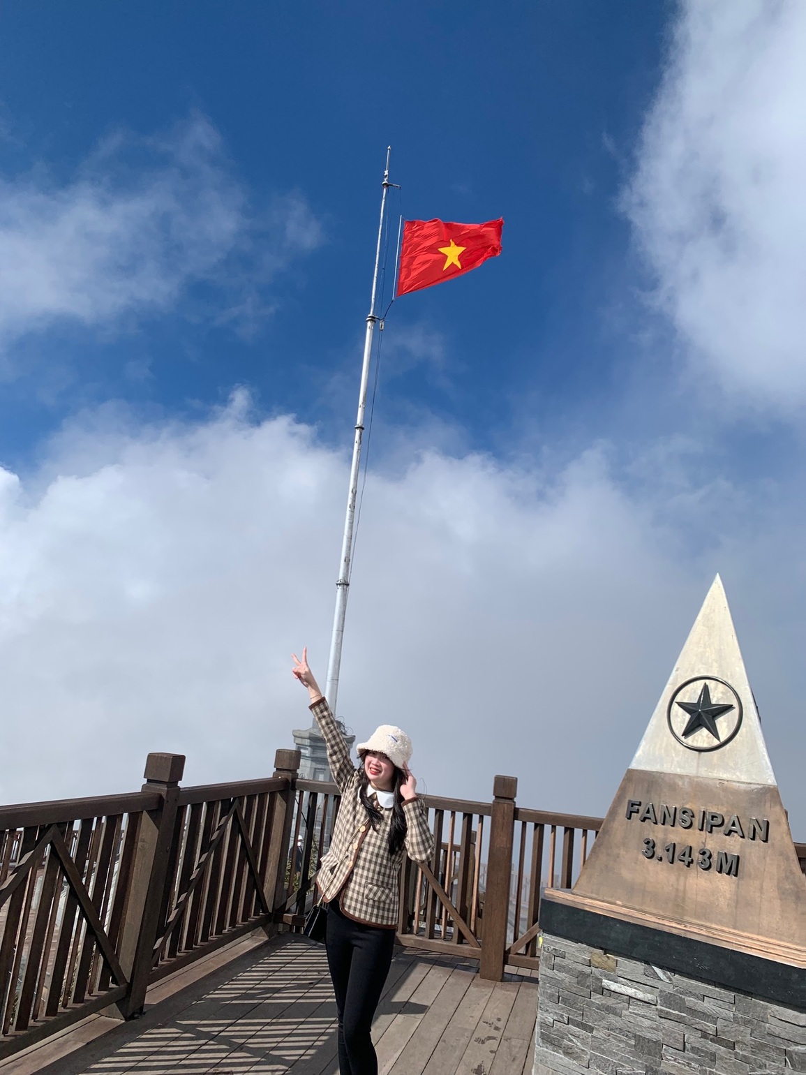 CEO Tô Phượng Travel chia sẻ những địa điểm du lịch cực hút khách - 1