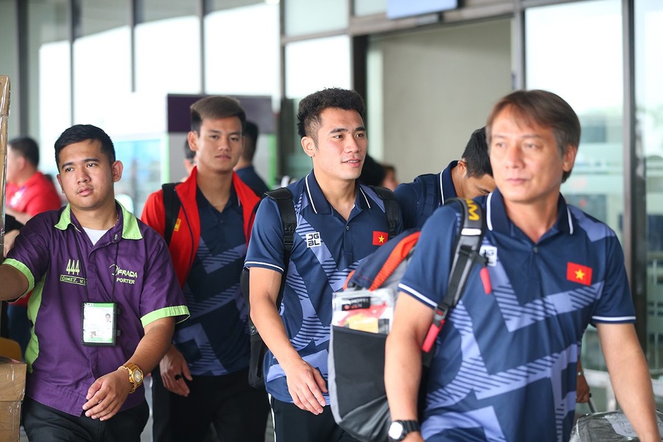 U22 Việt Nam về nước, Văn Hậu chia tay đồng đội để bay thẳng sang Hà Lan - 19 U22 Việt Nam về nước, Văn Hậu chia tay đồng đội để bay thẳng sang Hà Lan - 19