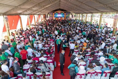 Hơn 2.000 khách hàng tham dự lễ giới thiệu 5F Capella