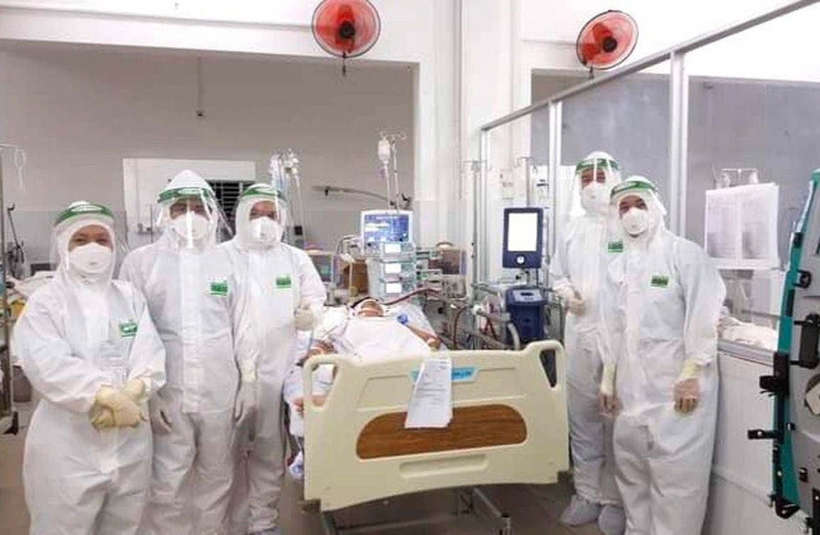Nhiều lần đối diện tử thần, bệnh nhân Covid-19 được về nhà ăn Tết - 2 Nhiều lần đối diện tử thần, bệnh nhân Covid-19 được về nhà ăn Tết - 2