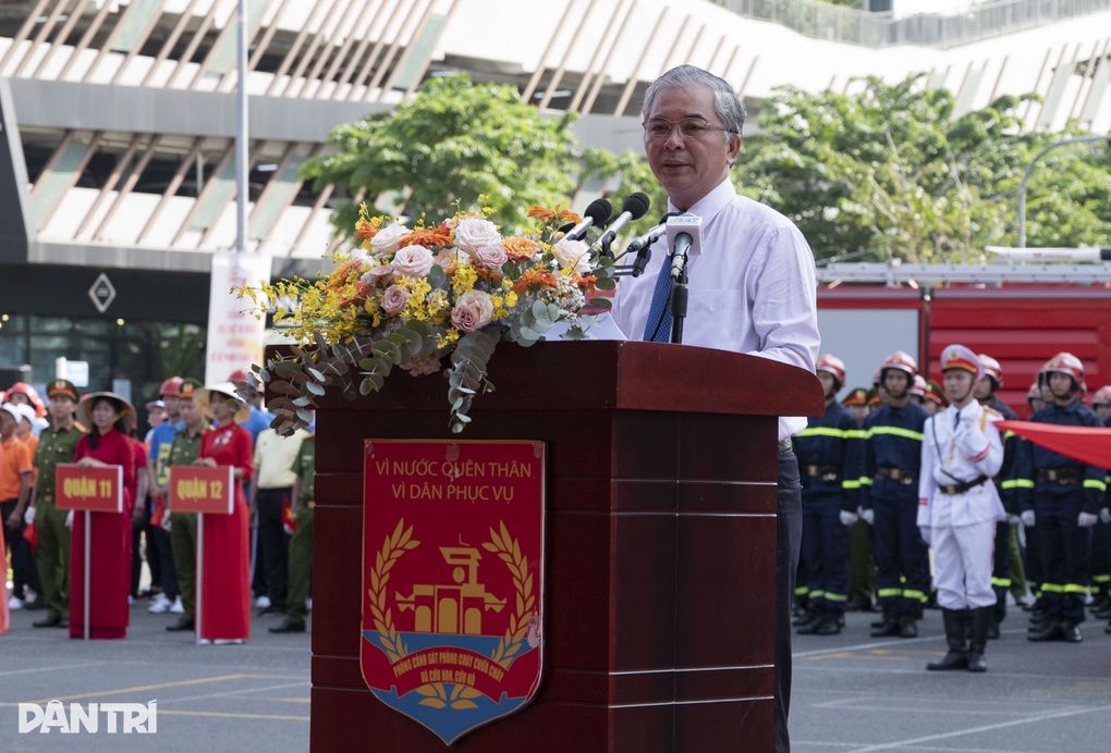 Tổ liên gia tranh tài nảy lửa ở hội thi phòng cháy, chữa cháy tại TPHCM - 2 Tổ liên gia tranh tài nảy lửa ở hội thi phòng cháy, chữa cháy tại TPHCM - 2