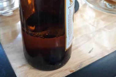 Sabeco bị khởi kiện đòi đền bù vì chai bia chỉ có 1/4