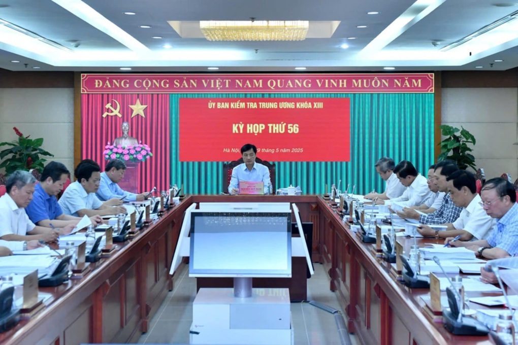 Ủy ban Kiểm tra Trung ương đề nghị kỷ luật nhiều lãnh đạo - 1 Ủy ban Kiểm tra Trung ương đề nghị kỷ luật nhiều lãnh đạo - 1