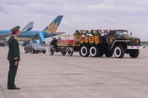 Tiễn biệt nguyên Chủ tịch nước Trần Đức Lương về quê nhà Quảng Ngãi