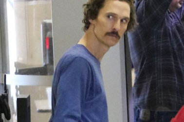 Sốc với hình ảnh gày gò của Matthew McConaughey 