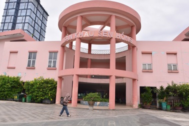 Sân khấu giữa trung tâm TPHCM sắp "hồi sinh" sau 4 năm hoang phí