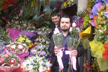 Quà thiết thực, hàng khuyến mãi được chú ý ngày 8/3