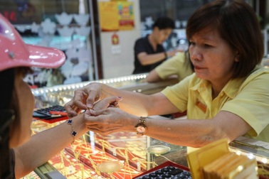 Đề nghị thanh tra các tiệm vàng tại TPHCM và Đồng Nai