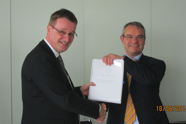 Người nước ngoài đầu tiên vào Ban điều hành Tập đoàn FPT là ai?