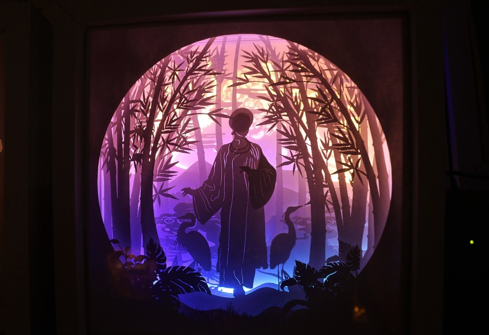 Thổi hồn vào đèn giấy nghệ thuật, chàng trai 9x kể chuyện qua giác quan - 3 Thổi hồn vào đèn giấy nghệ thuật, chàng trai 9x kể chuyện qua giác quan - 3