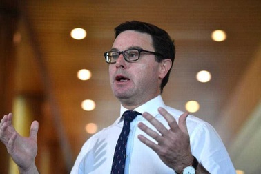 Australia dọa kiện Trung Quốc lên WTO