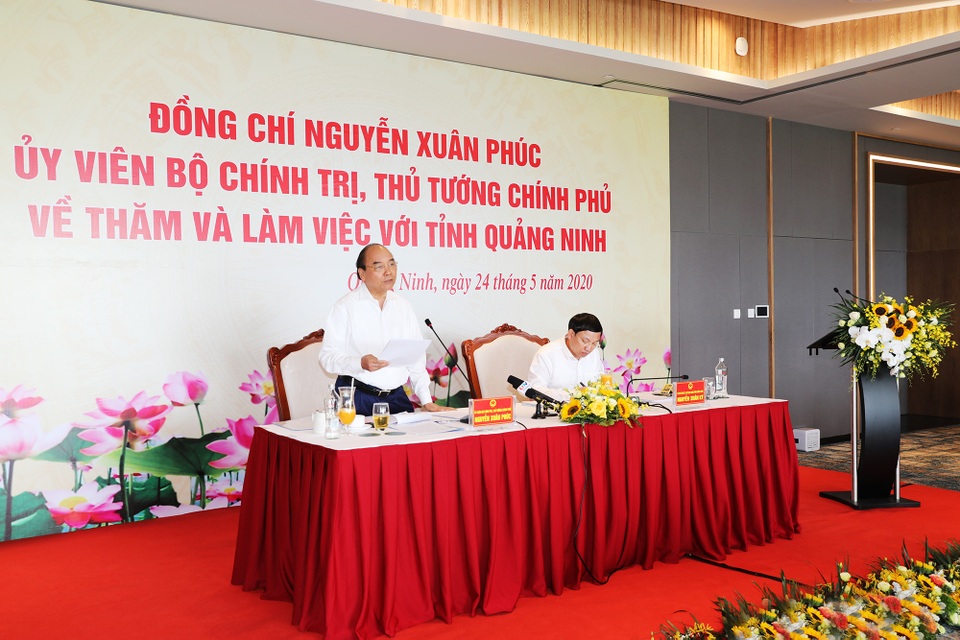 Quảng Ninh phải khơi thông các “điểm nghẽn” để thúc đẩy phát triển - 1 Quảng Ninh phải khơi thông các “điểm nghẽn” để thúc đẩy phát triển - 1