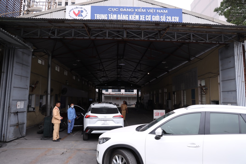 5 trung tâm đăng kiểm ở Hà Nội hoạt động trở lại từ hôm nay 13/3 - 2 5 trung tâm đăng kiểm ở Hà Nội hoạt động trở lại từ hôm nay 13/3 - 2