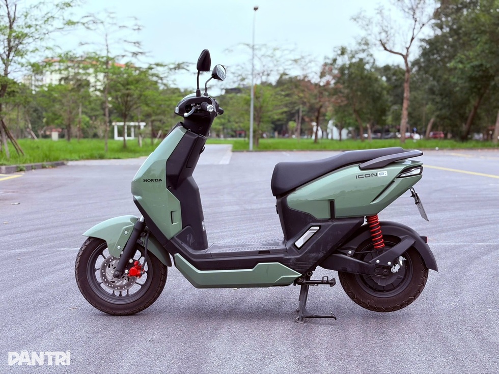 Đánh giá xe máy điện của Honda: Dễ làm quen, phạm vi di chuyển thấp - 5 Đánh giá xe máy điện của Honda: Dễ làm quen, phạm vi di chuyển thấp - 5