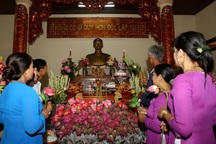 Cộng đồng người Việt Nam ở nước ngoài kỷ niệm ngày sinh Chủ tịch Hồ Chí Minh