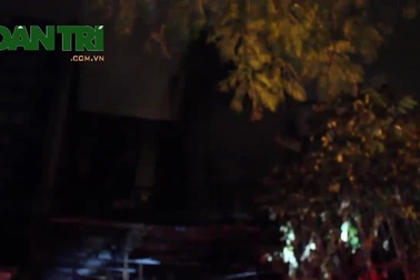 Hà Nội: Quán karaoke 5 tầng cháy rụi trong đêm