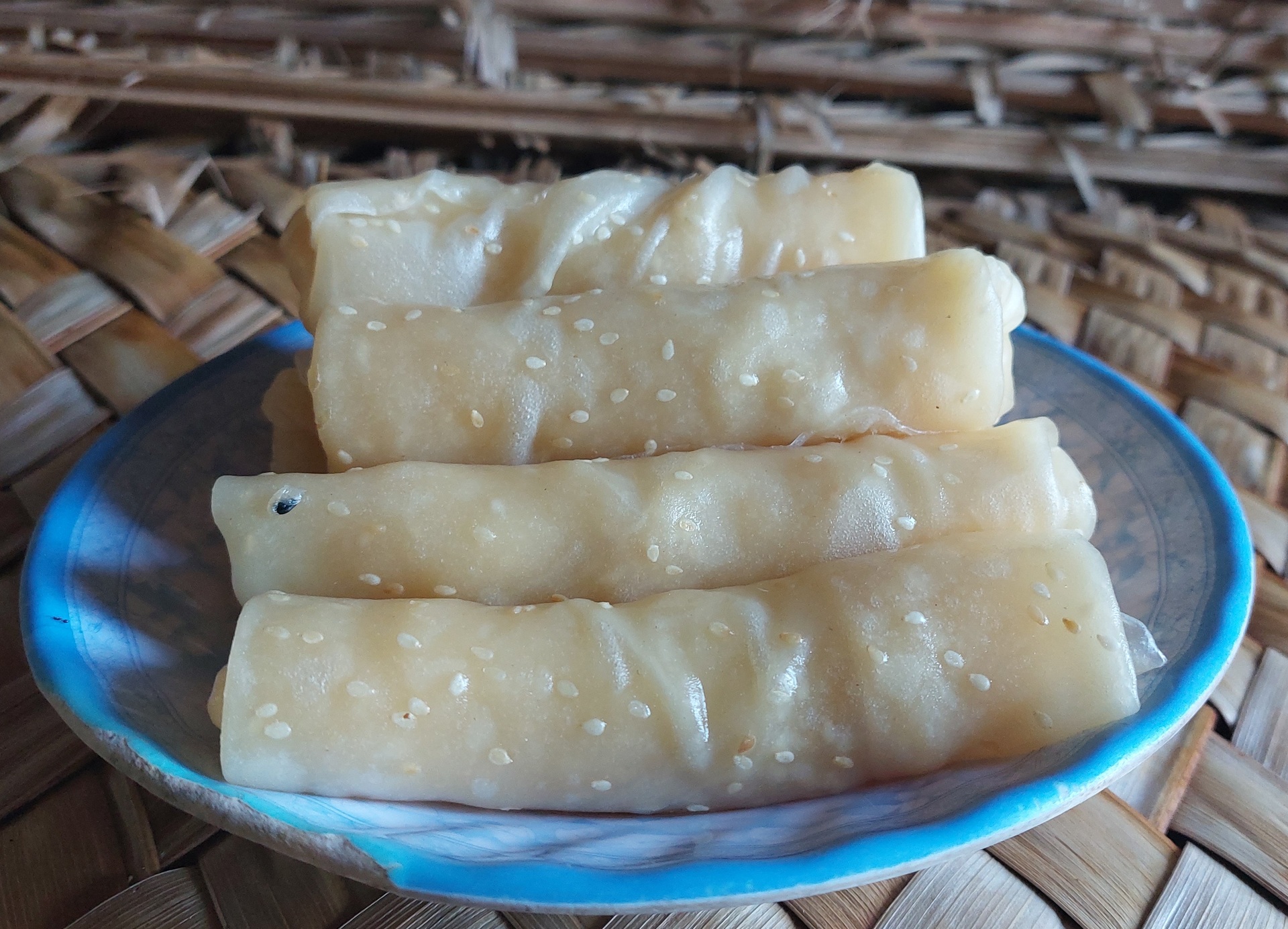 Làng nghề bánh tráng 100 tuổi tất bật những ngày giáp Tết - 9 Làng nghề bánh tráng 100 tuổi tất bật những ngày giáp Tết - 9