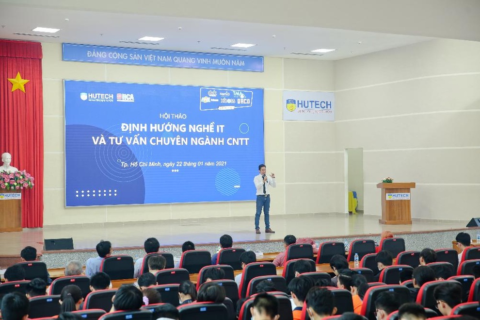 Sinh viên ngành Khoa học dữ liệu HUTECH khởi động năm học với dàn chuyên gia công nghệ - 4 Sinh viên ngành Khoa học dữ liệu HUTECH khởi động năm học với dàn chuyên gia công nghệ - 4