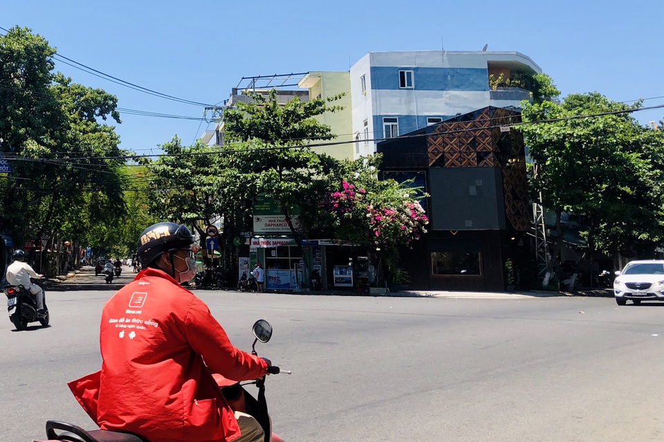 Toàn cảnh Đà Nẵng ngày đầu cách ly xã hội - 10 Toàn cảnh Đà Nẵng ngày đầu cách ly xã hội - 10