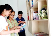 Lựa chọn sách giáo khoa phù hợp với điều kiện, đặc điểm kinh tế - xã hội