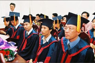 Làm Tiến sĩ phải có công bố quốc tế: Sao ngập ngừng?