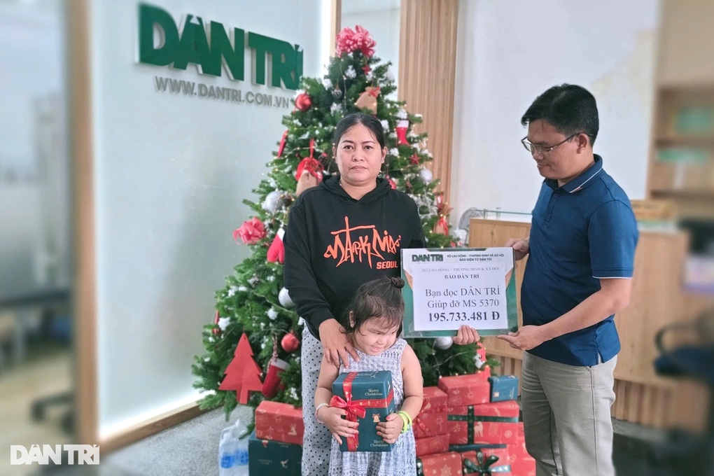 Bạn đọc Dân trí giúp đỡ bé gái 4 tuổi bị ung thư hơn 195 triệu đồng - 1 Bạn đọc Dân trí giúp đỡ bé gái 4 tuổi bị ung thư hơn 195 triệu đồng - 1
