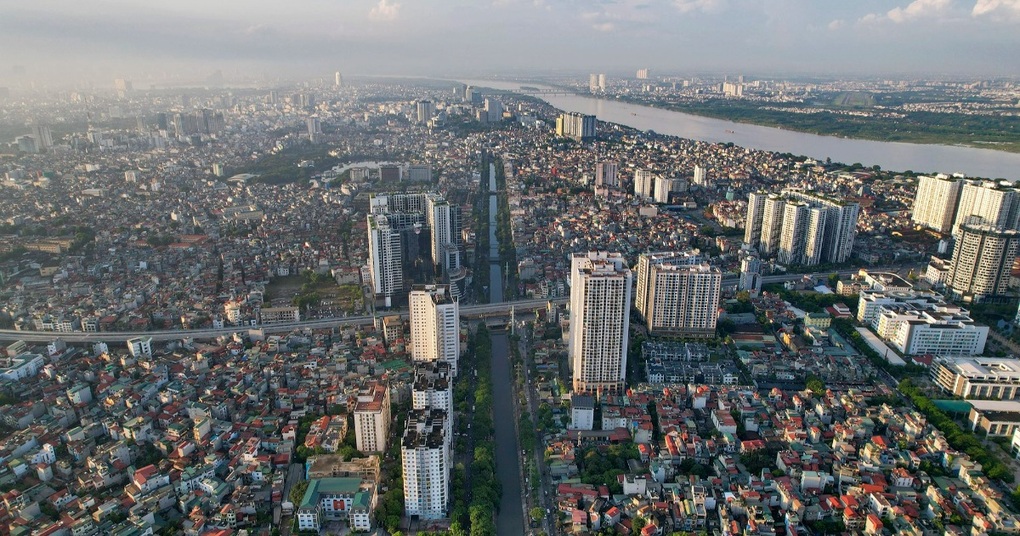 Bộ trưởng Xây dựng yêu cầu tăng cường xử lý sai phạm lĩnh vực bất động sản - 1 Bộ trưởng Xây dựng yêu cầu tăng cường xử lý sai phạm lĩnh vực bất động sản - 1