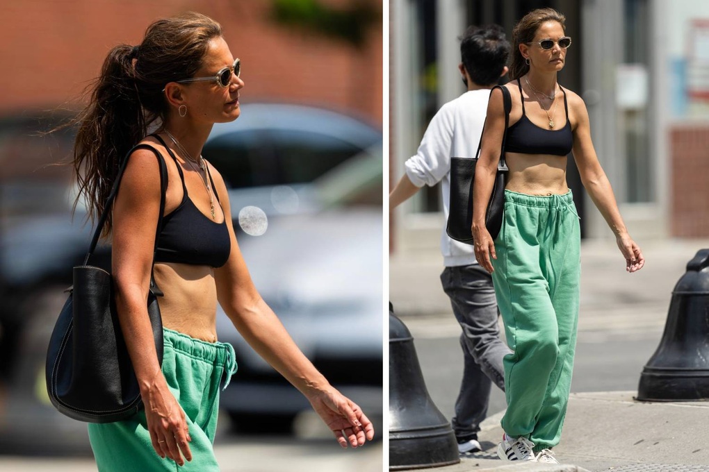 Phản ứng của Katie Holmes sau khi bị chê tơi bời vì mặc áo ngực xuống phố - 1 Phản ứng của Katie Holmes sau khi bị chê tơi bời vì mặc áo ngực xuống phố - 1