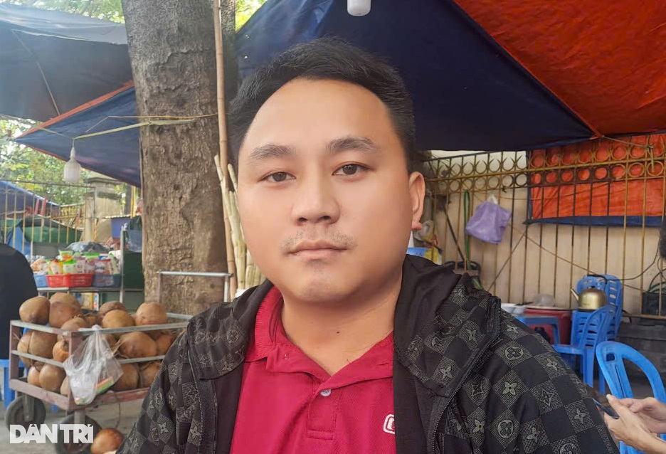 Đi làm xa thì nhớ con, về quê lại thất nghiệp! - 1 Đi làm xa thì nhớ con, về quê lại thất nghiệp! - 1