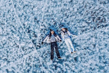 Bộ ảnh tuyệt đẹp về hồ băng nước ngọt lớn nhất thế giới