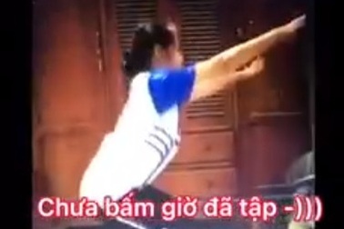 Sinh viên "đứng hình" vì mạng rớt trong học và thi thể dục online