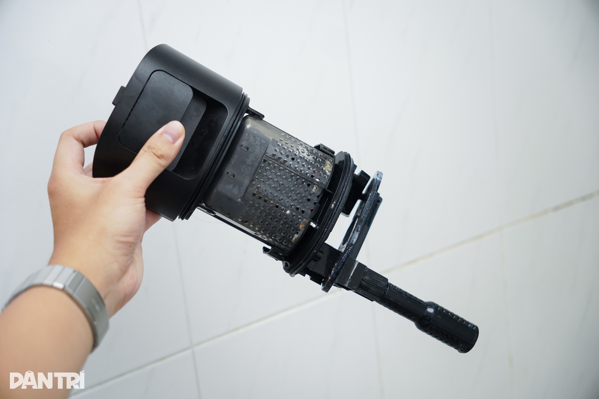 Đánh giá máy hút bụi lau nhà Dreame H15 Pro Heat tích hợp AI - 9 Đánh giá máy hút bụi lau nhà Dreame H15 Pro Heat tích hợp AI - 9