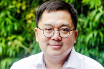 Ông Hoàng Nam Tiến rời ghế Chủ tịch FPT Telecom