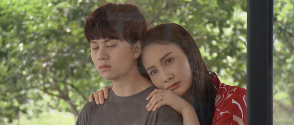 Nhiều người rơi nước mắt trước tình gia đình trong “Những ngày không quên” - 3 Nhiều người rơi nước mắt trước tình gia đình trong “Những ngày không quên” - 3
