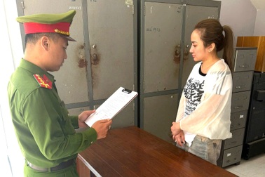 Người phụ nữ dựng màn kịch lừa hơn 400 triệu đồng của người quen