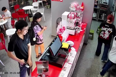 Tiết kiệm mua điện thoại trả góp, nữ sinh bị trộm khi làm thêm ở quán kem