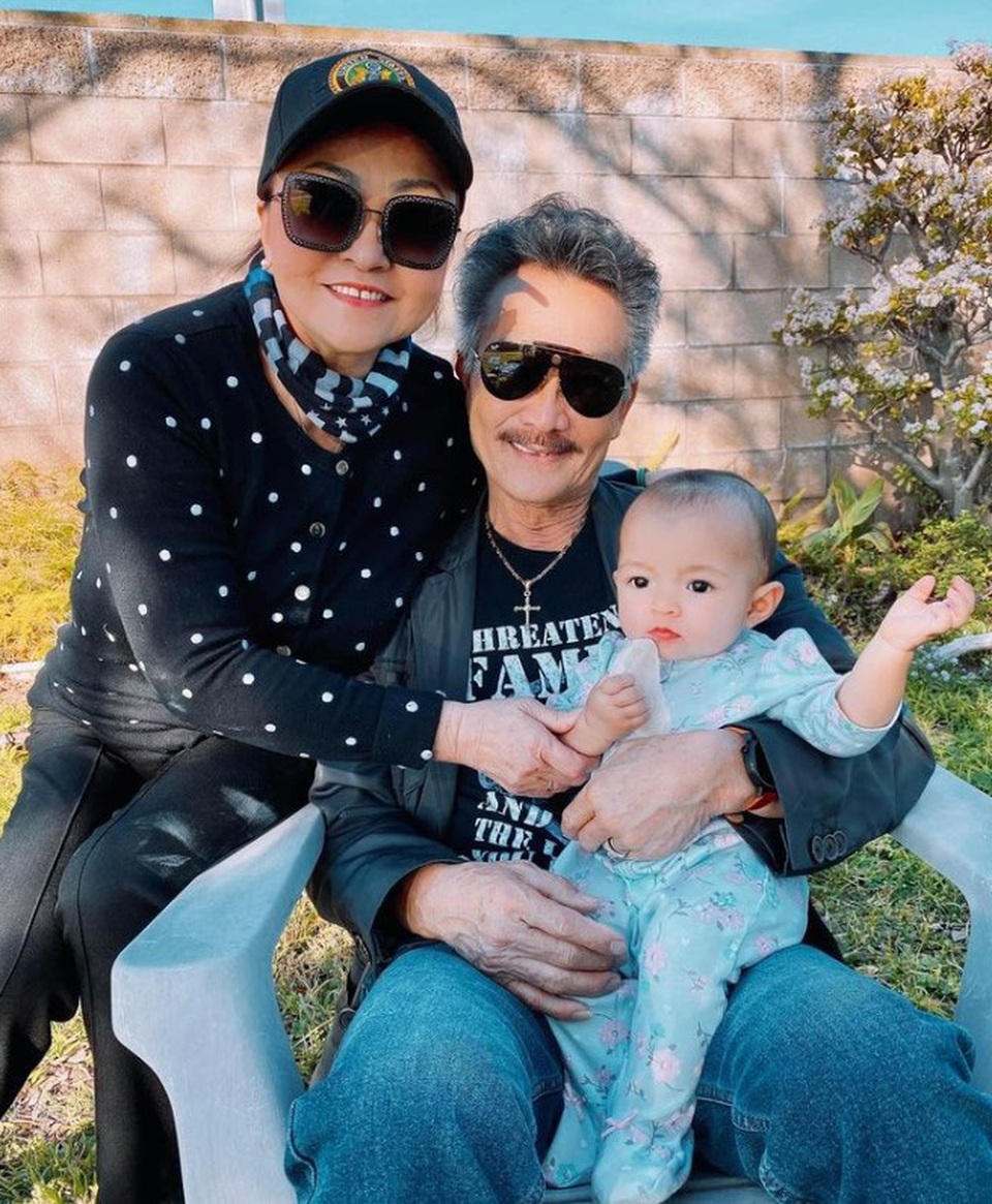 Chiêm ngưỡng nhà vườn 1.000m2 của danh ca Hương Lan và chồng kĩ sư tại Mỹ - 2 Chiêm ngưỡng nhà vườn 1.000m2 của danh ca Hương Lan và chồng kĩ sư tại Mỹ - 2