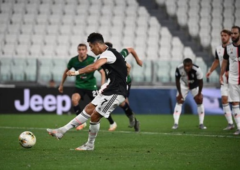 C.Ronaldo lập cú đúp phạt đền, Juventus thoát thua ngoạn mục - 1 C.Ronaldo lập cú đúp phạt đền, Juventus thoát thua ngoạn mục - 1