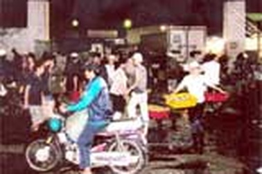 Nạn cướp cá ở chợ đầu mối Chánh Hưng